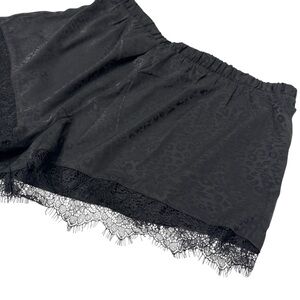 Reitmans Black Lace Trim Sleep Shorts size M